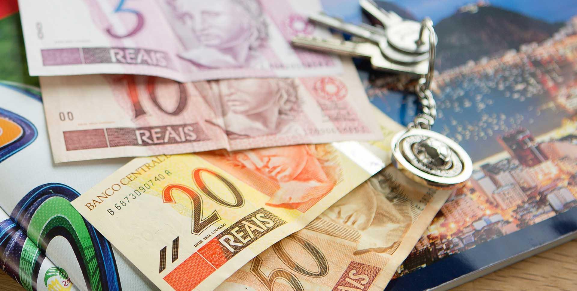 Währungen tauschen für den Trip nach Brasilien